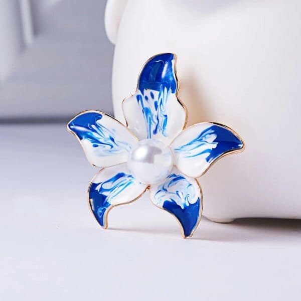 Elegant Camellia Flower Brooch: Trendy Pearl Pin for Women’s Fashion Miscellaneous Trending Jewelry Accessories Beauty & Health Deals Fashion Heart & Harmony Men's Clothing & Accessories Shine & Style Trending Now Women's Clothing & Accessories